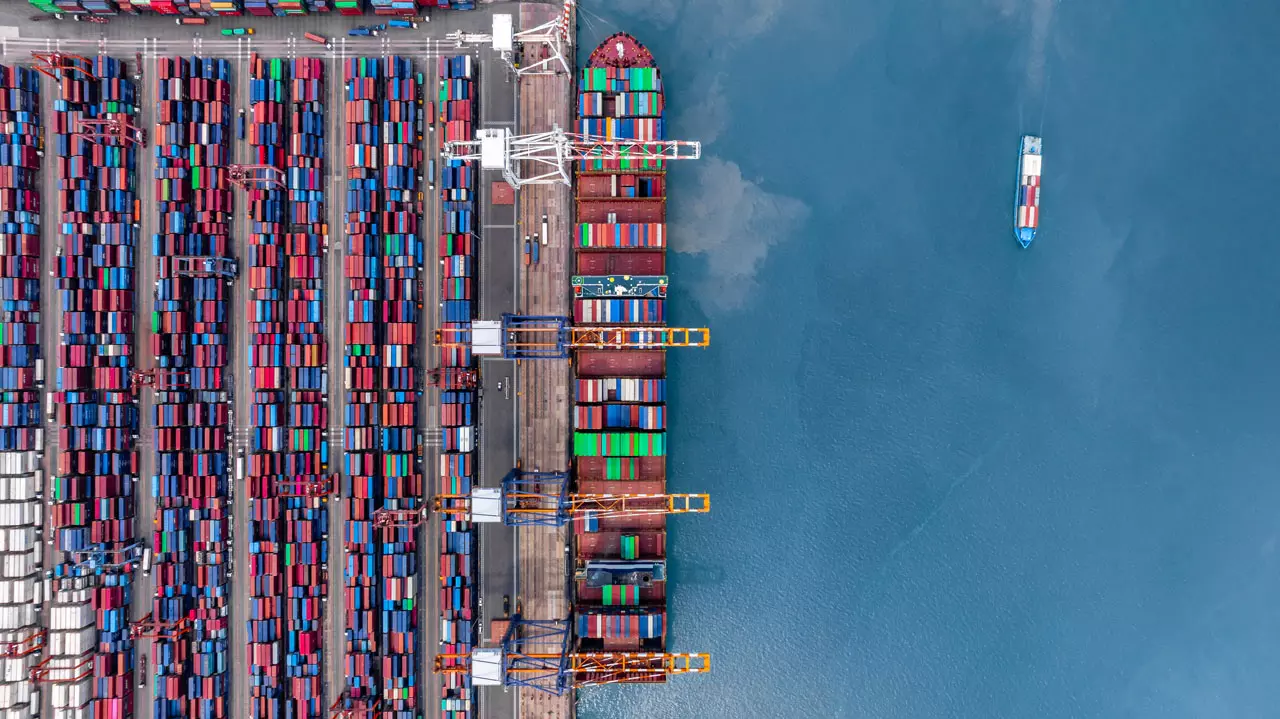 container vessel